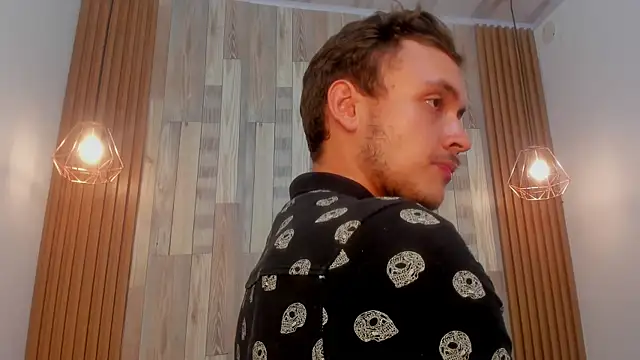 Desmon Clark online show from January 2025 07:29:01 AM