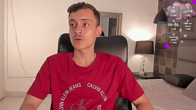 Desmon Clark online show from March 2025 10:28:02 PM