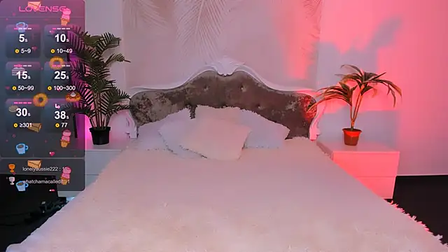 LayriantaVee online show from February 2025 10:07:02 AM