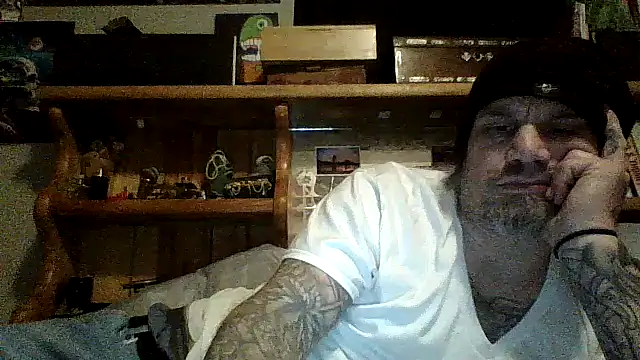 clitstitsandbongrips online show from December 2024 01:17:01 PM