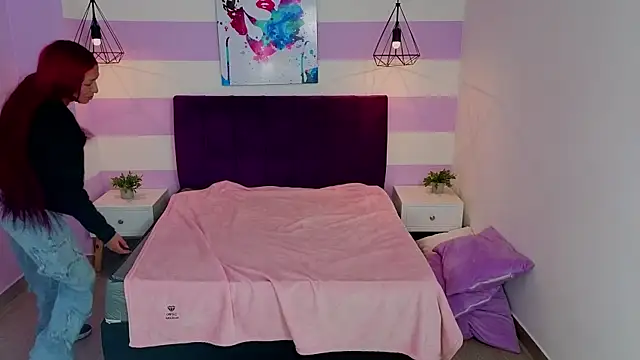 Scarlett  bell online show from April 2026 03:38:02 PM