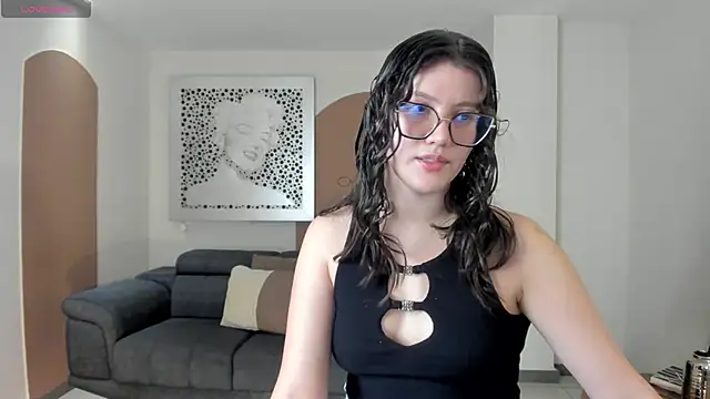 AmberFarrell online show from June 2026 08:59:02 PM