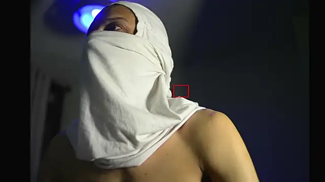 Snapshot of villanocat chatting on November 2025 04:00:01 AM villanocat online show from November 2025 04:00:01 AM