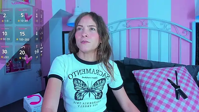 Liah Grey8 online show from January 2025 09:37:01 PM