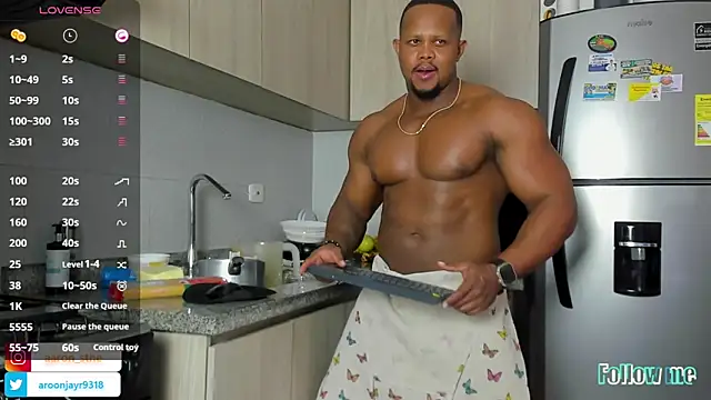 Aaron ST online show from October 2025 06:29:01 PM