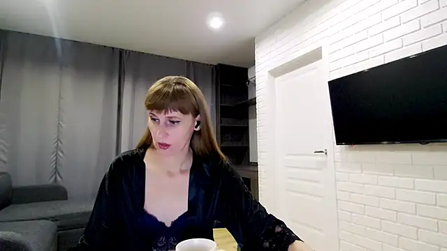 Daniella Lorente online show from September 2025 09:18:01 PM