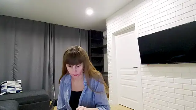 Daniella Lorente online show from March 2026 11:00:01 PM