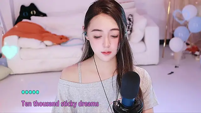 Roseonly  online show from April 2026 04:46:01 AM