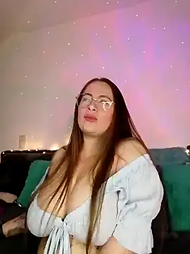 soofy   online show from November 2025 02:33:02 AM