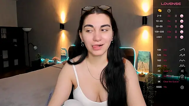 hannacheekss  online show from February 2025 05:25:01 AM