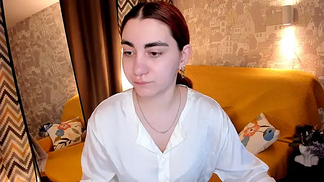 Snapshot of hannacheekss_ chatting on June 2026 02:07:01 AM hannacheekss online show from June 2026 02:07:01 AM
