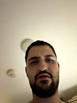 Snapshot of HornyDaddy6inch chatting on November 2025 05:02:02 AM HornyDaddy6inch online show from November 2025 05:02:02 AM