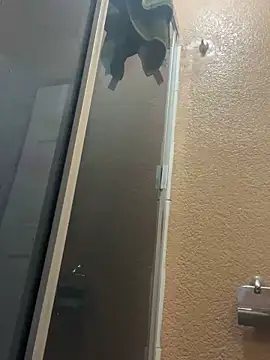 Hxnsovrgon online show from December 2024 12:43:02 AM