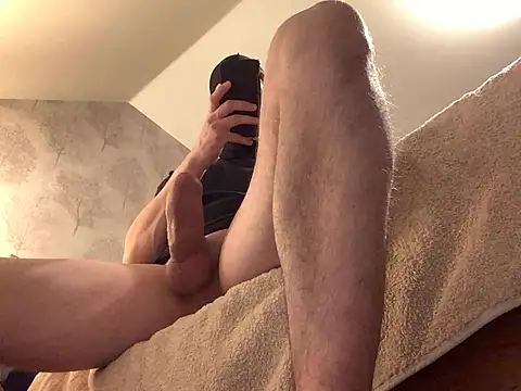 Snapshot of girth-master chatting on February 2025 08:50:02 PM girth-master online show from February 2025 08:50:02 PM