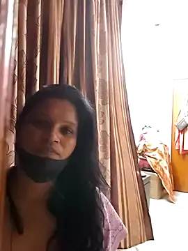 Snapshot of Lilly-queen chatting on February 2025 10:22:02 PM Lilly-queen online show from February 2025 10:22:02 PM