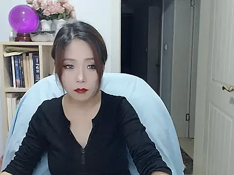 SuSushi728 online show from November 2025 03:45:02 PM