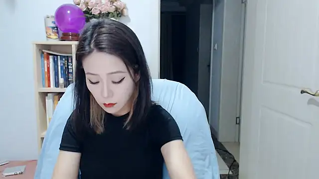 Snapshot of SuSushi728 chatting on June 2026 04:00:02 PM SuSushi728 online show from June 2026 04:00:02 PM