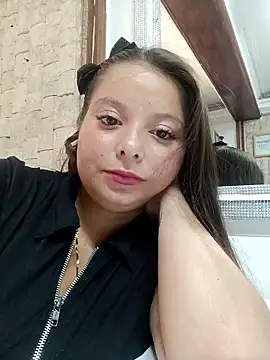 Emawalker  online show from March 2026 07:07:02 PM