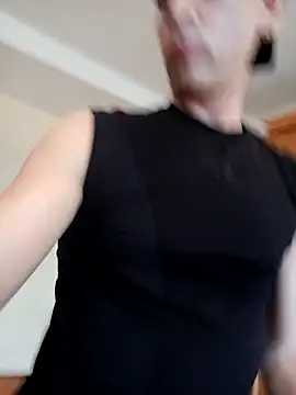 Snapshot of ElyasMatt chatting on March 2025 02:51:02 PM ElyasMatt online show from March 2025 02:51:02 PM