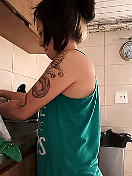 Tefannyy  online show from October 2025 01:55:02 PM