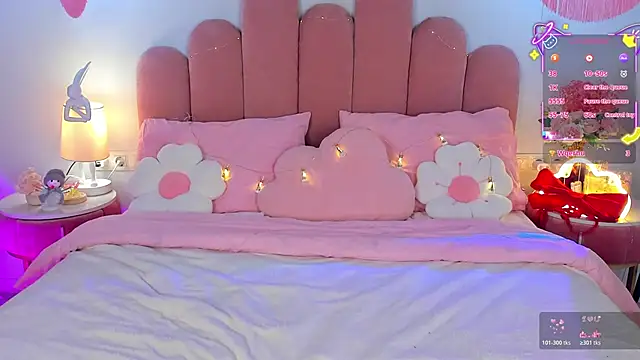 GiaCale online show from December 2025 01:27:01 PM