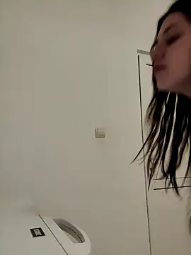 Snapshot of leeya_lee chatting on February 2025 07:49:01 PM leeya lee online show from February 2025 07:49:01 PM