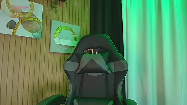 ArkaBella online show from November 2025 07:03:01 PM