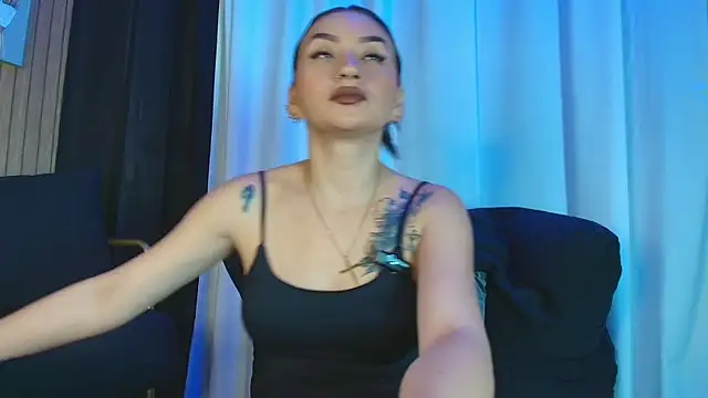 ArkaBella online show from November 2025 08:49:01 PM