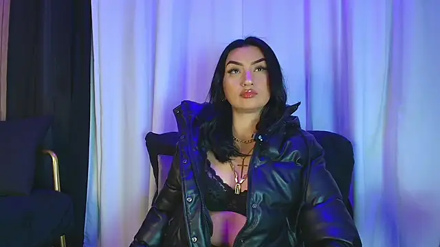 ArkaBella online show from November 2025 06:52:01 PM