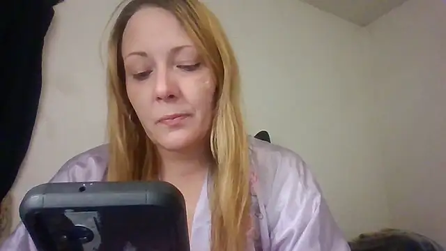 rosequartz online show from January 2026 06:17:01 AM