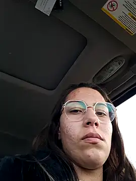 Snapshot of vikkilushh chatting on January 2025 02:56:02 PM vikkilushh online show from January 2025 02:56:02 PM