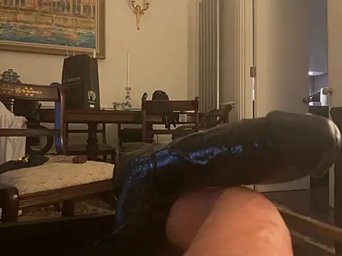 francaFerrariRoma online show from February 2025 10:29:02 AM