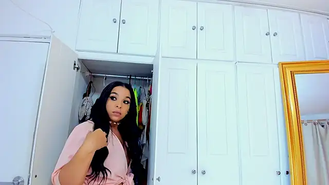 EileenBenzon online show from January 2025 03:27:02 AM