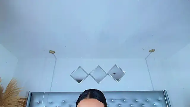 EileenBenzon online show from March 2025 05:43:02 PM