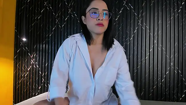Snapshot of Lil_eva2 chatting on January 2025 07:16:02 PM Lil eva2 online show from January 2025 07:16:02 PM