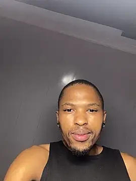 Snapshot of BlueIceCube chatting on March 2025 05:57:02 AM BlueIceCube online show from March 2025 05:57:02 AM