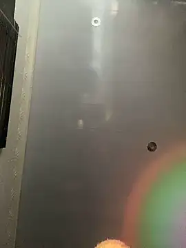 Snapshot of BlueIceCube chatting on October 2025 04:46:01 AM BlueIceCube online show from October 2025 04:46:01 AM