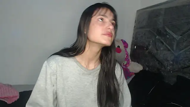 skinny sweet2411 online show from April 2026 09:04:01 AM