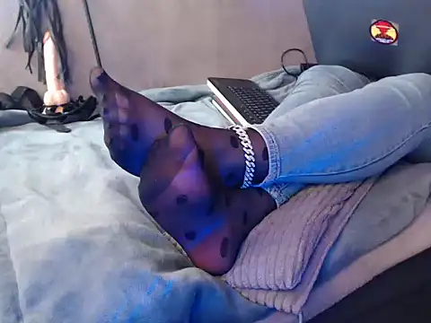 GoddessMonicaNylon online show from October 2025 12:50:01 PM