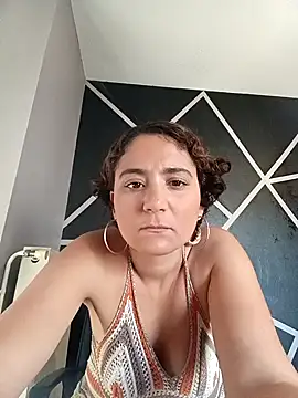 Nell-X online show from October 2025 08:33:02 AM