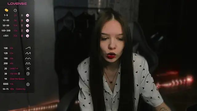 SweetyDeviliya online show from October 2025 04:35:01 AM