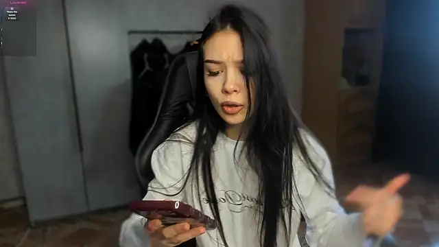 SweetyDeviliya online show from April 2026 06:08:01 AM