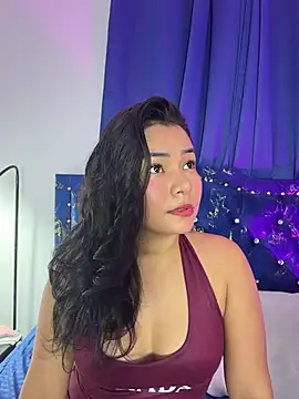 Snapshot of Rousse_blue chatting on July 2026 03:23:01 AM Rousse blue online show from July 2026 03:23:01 AM