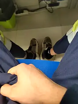 coppiapazza online show from December 2024 12:07:02 AM