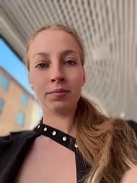 Hr Frk Olsen online show from April 2026 04:31:02 PM