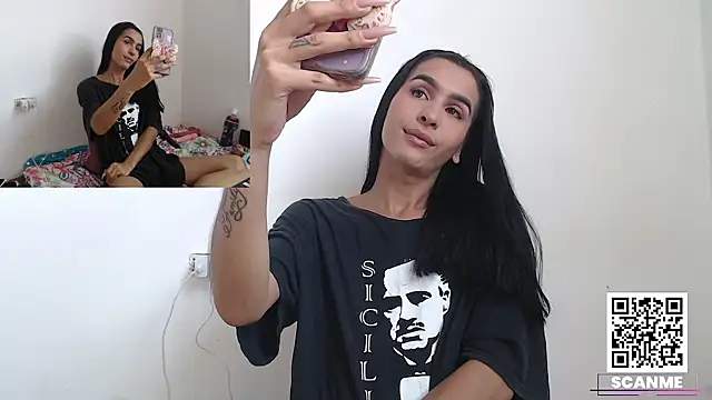 Snapshot of liissa_0 chatting on March 2026 05:51:02 PM liissa 0 online show from March 2026 05:51:02 PM