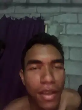 Reynold2608 online show from April 2026 03:37:01 AM