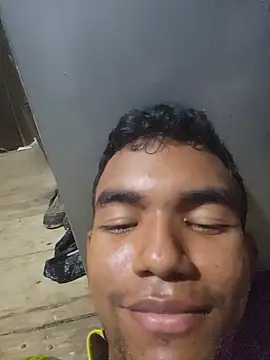 Snapshot of Reynold2608 chatting on May 2026 01:47:02 AM Reynold2608 online show from May 2026 01:47:02 AM