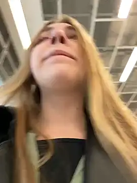 Sunny   Bunny online show from November 2025 01:10:02 PM