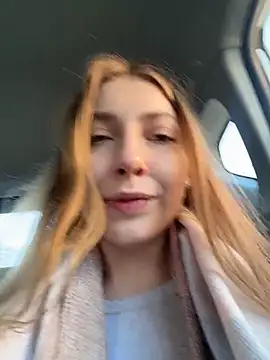 Sunny   Bunny online show from April 2026 01:11:01 PM